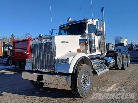 Kenworth W900B Τράκτορες