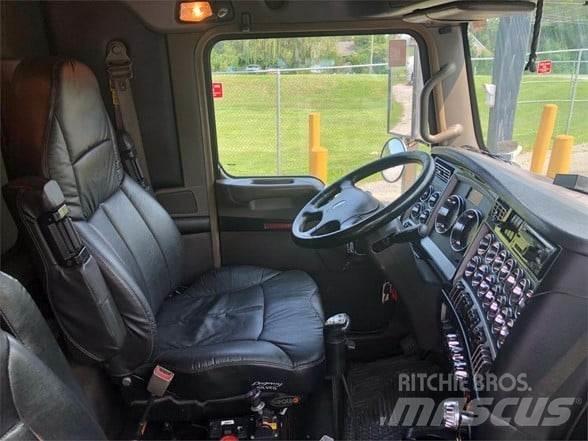 Kenworth W900B Φορτηγά Ανατροπή
