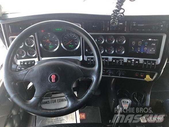 Kenworth W900B Φορτηγά Ανατροπή
