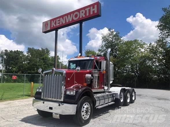 Kenworth W900B Τράκτορες