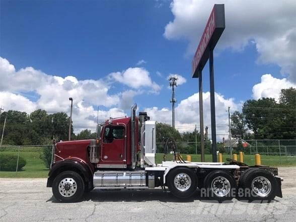 Kenworth W900B Τράκτορες