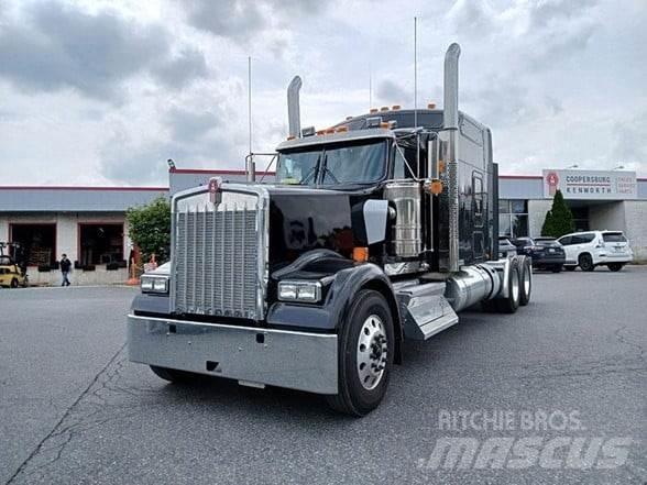 Kenworth W900L Τράκτορες