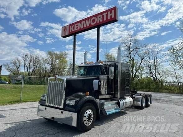 Kenworth W900L Τράκτορες