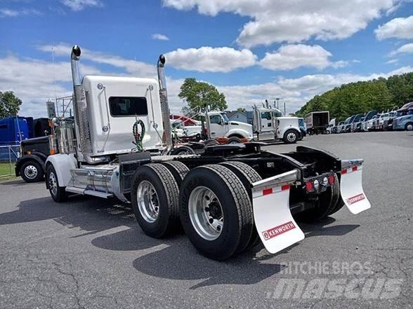 Kenworth W900L Τράκτορες