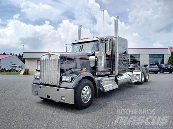 Kenworth W900L Τράκτορες