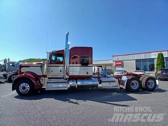 Kenworth W900L Τράκτορες