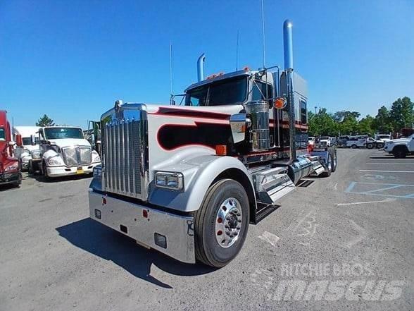 Kenworth W900L Τράκτορες