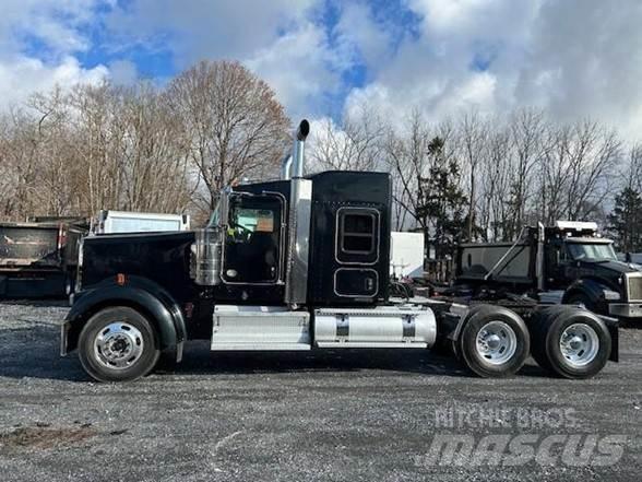 Kenworth W900L Τράκτορες