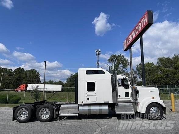 Kenworth W900L Τράκτορες