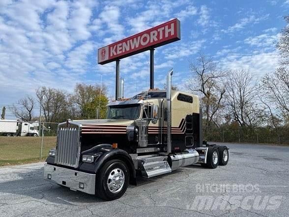 Kenworth W900L Τράκτορες