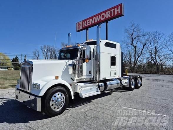 Kenworth W900L Τράκτορες