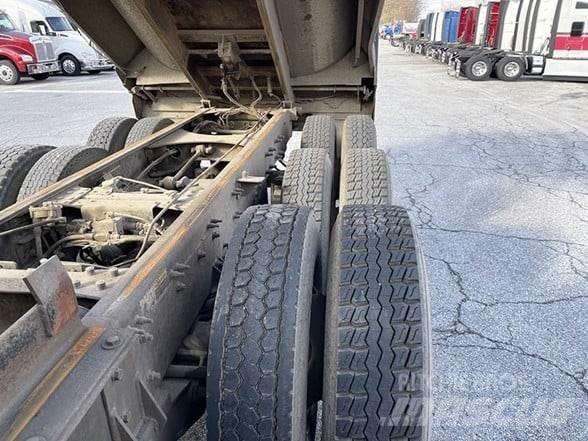 Mack GRANITE GU713 Φορτηγά Ανατροπή