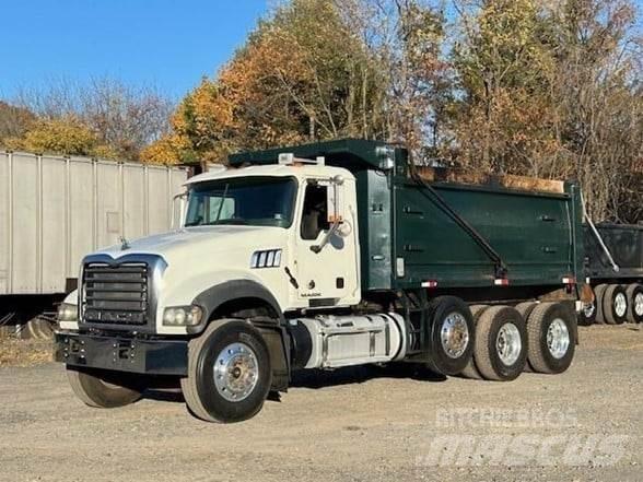 Mack GRANITE GU713 Φορτηγά Ανατροπή