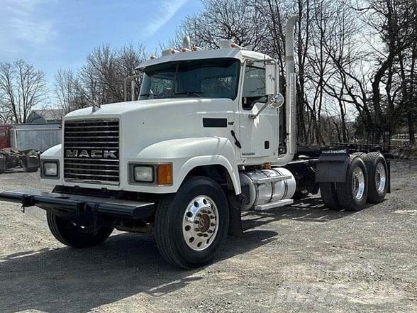 Mack PINNACLE CHU613 Τράκτορες