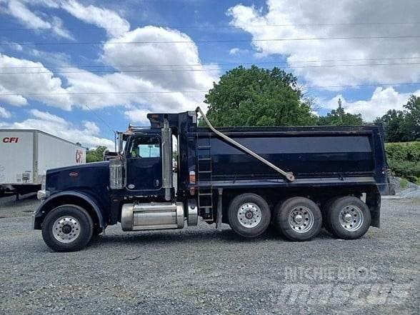 Peterbilt 367 Φορτηγά Ανατροπή