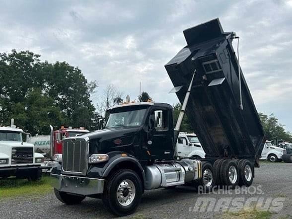 Peterbilt 567 Φορτηγά Ανατροπή