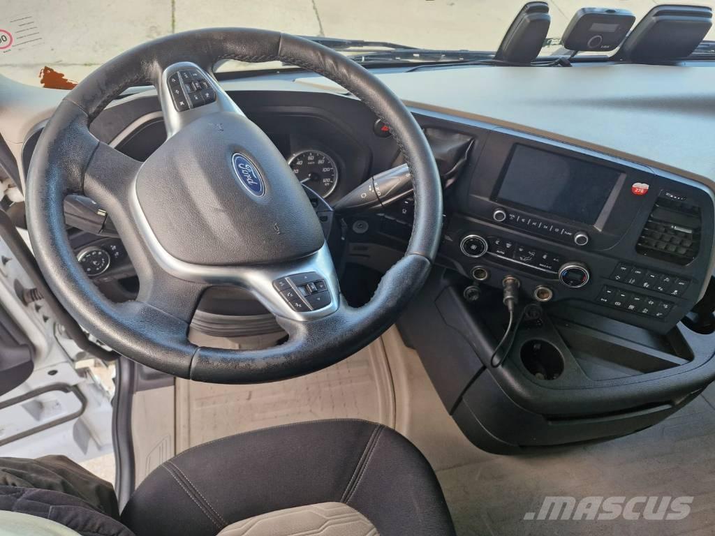 Ford F-Max Φορτηγά Καρότσα - Κουρτίνα