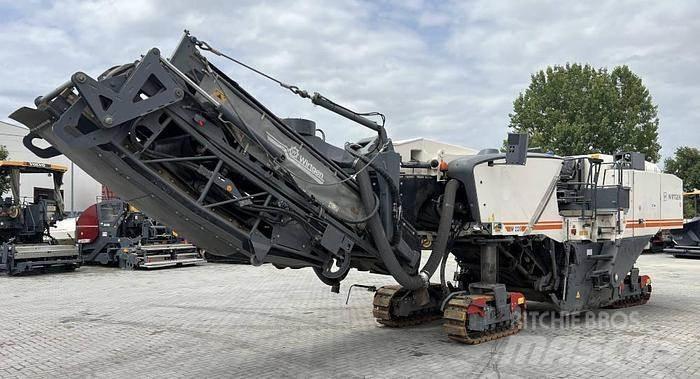 Wirtgen W 220 Επεξεργασίας επίστρωσης ασφάλτου