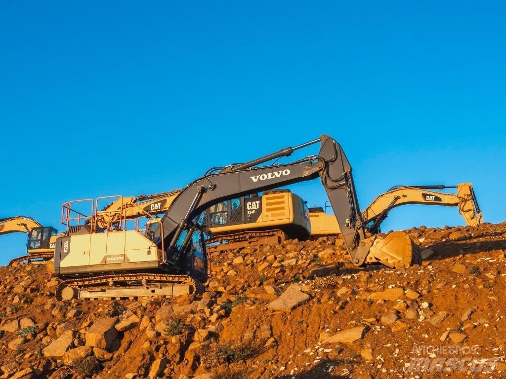 Volvo EC 220 E Εκσκαφείς με ερπύστριες