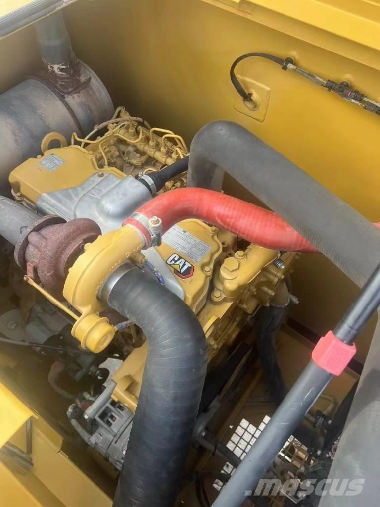 CAT 320 Εκσκαφείς με ερπύστριες