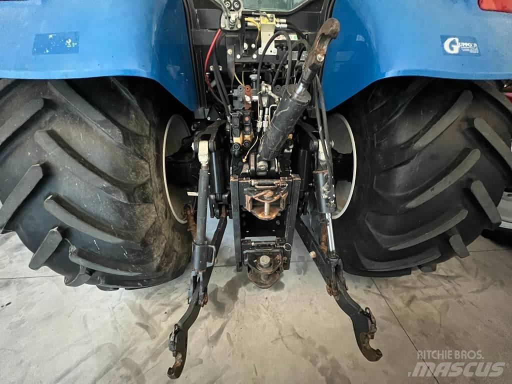 New Holland T 7060 Τρακτέρ