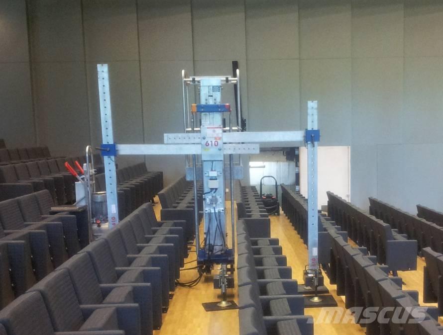 Böcker Kinolift Ανυψωτήρες με κατακόρυφους πυλώνες