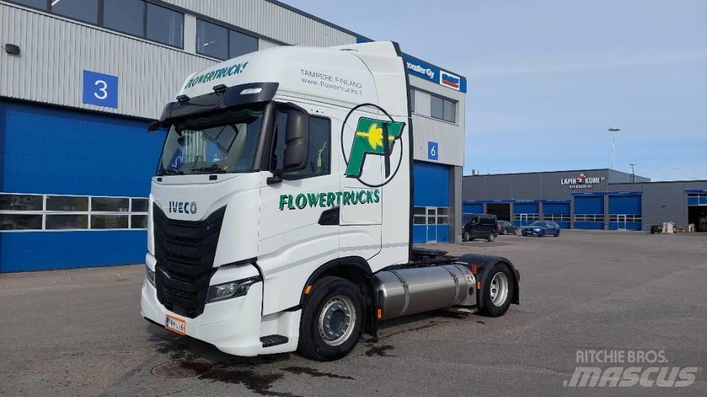 Iveco S-Way 460 LNG Τράκτορες