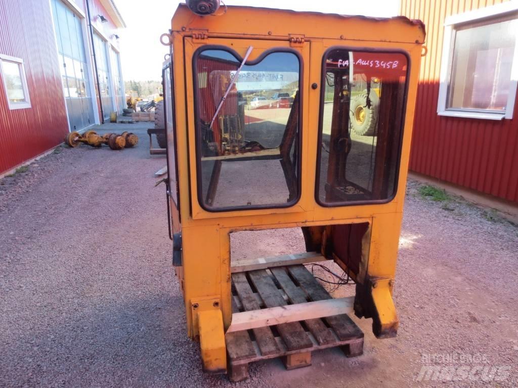 Fiat-Allis 345B Καμπίνες και εσωτερικό