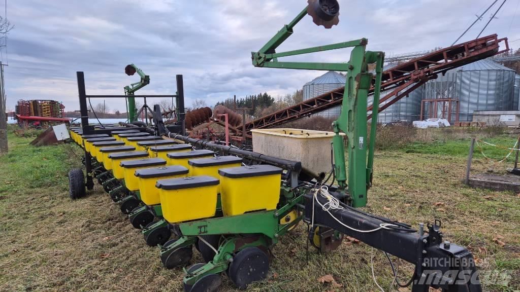 John Deere 1760 Φυτευτικές μηχανές