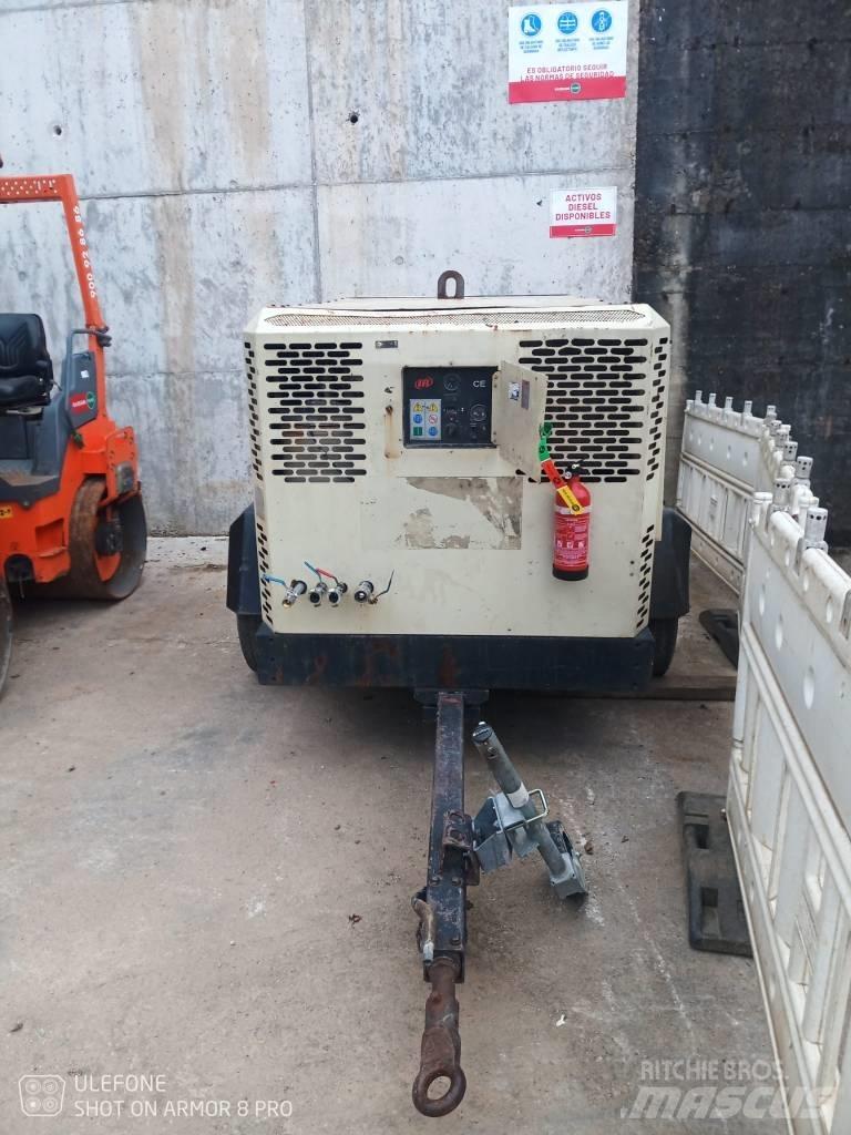 Ingersoll Rand 9/110 Συμπιεστές