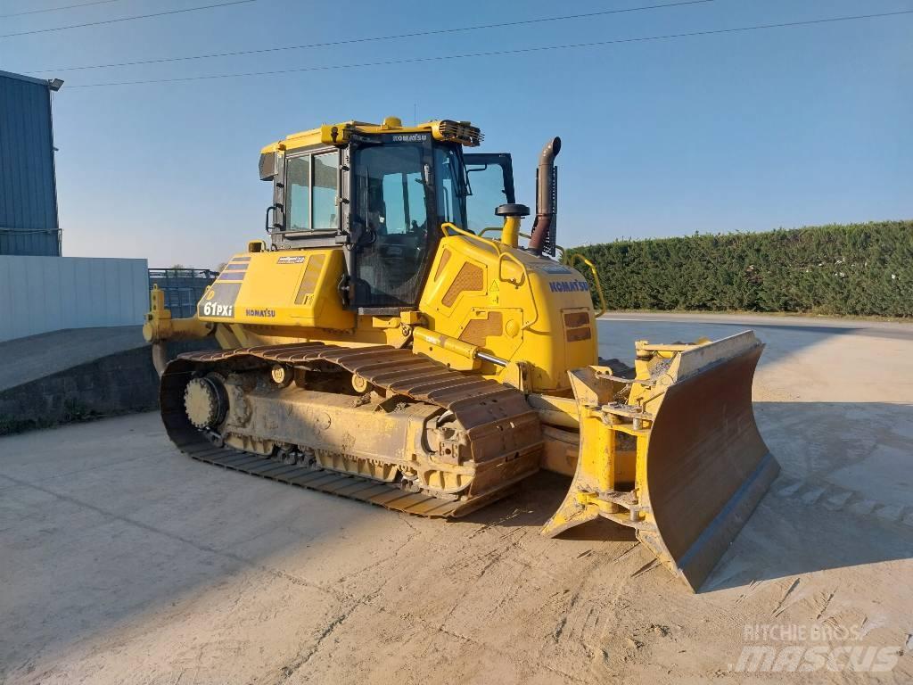 Komatsu D61PXi-24 Μπουλντόζες με ερπύστριες