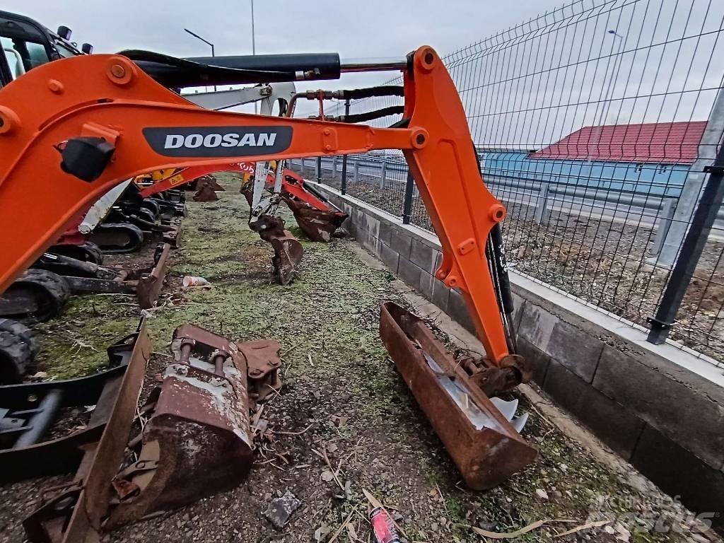 Doosan DX 19 Εκσκαφάκι (διαβολάκι) < 7t