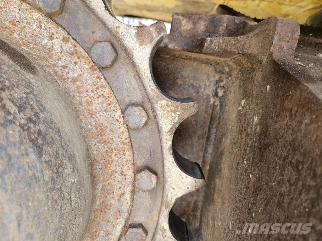 Komatsu PC210LC-8 Εκσκαφείς με ερπύστριες