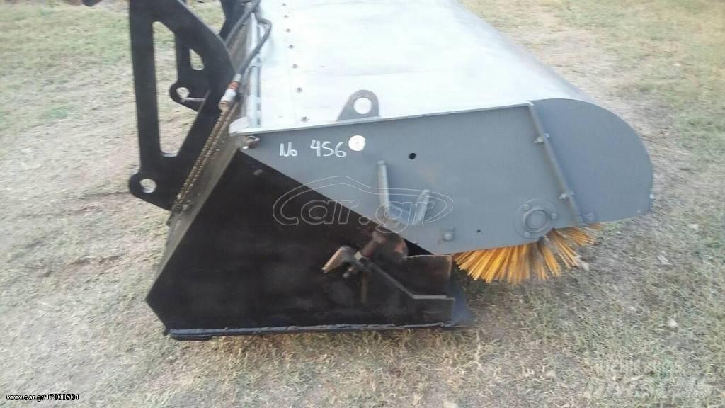 Atlas 210 Σκούπες