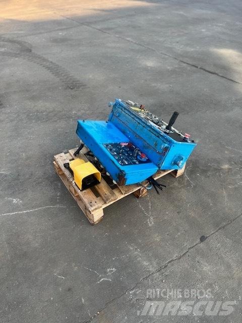 Genie CONTROL PANEL Ανυψωτήρες με αρθρωτό βραχίονα
