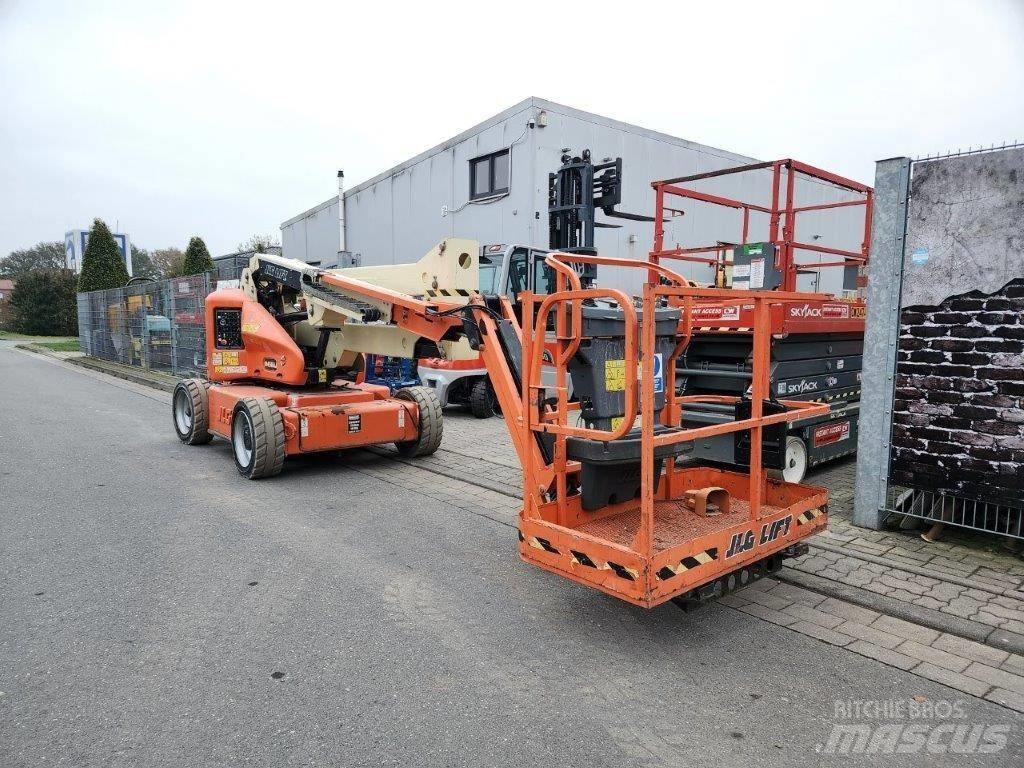 JLG M 450 AJ Ανυψωτήρες με αρθρωτό βραχίονα