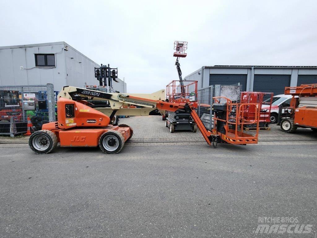 JLG M 450 AJ Ανυψωτήρες με αρθρωτό βραχίονα