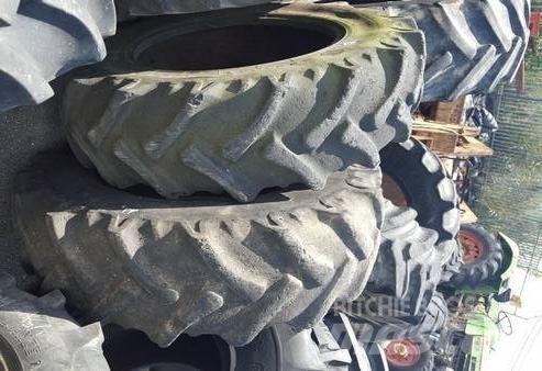  Pneus 12.4R24 Ελαστικά και ζάντες