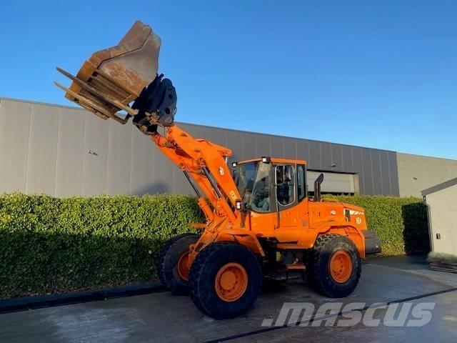 Doosan DL 200 Φορτωτές με λάστιχα (Τροχοφόροι)