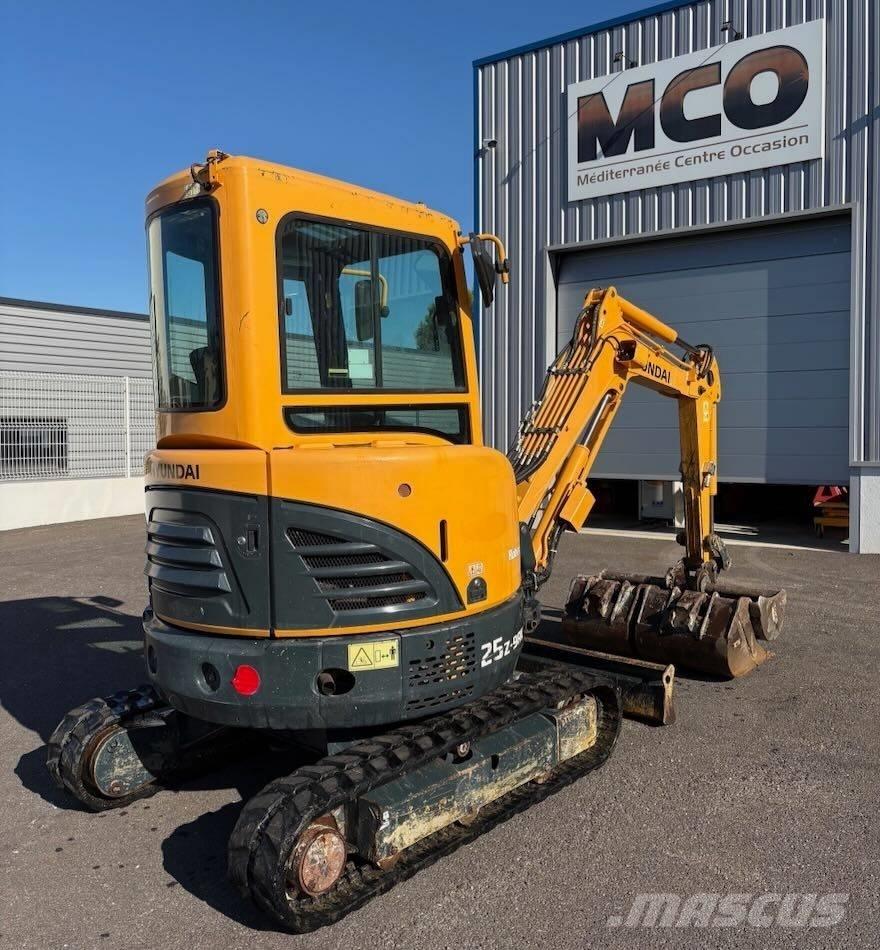 Hyundai R25Z-9 AK Εκσκαφάκι (διαβολάκι) < 7t