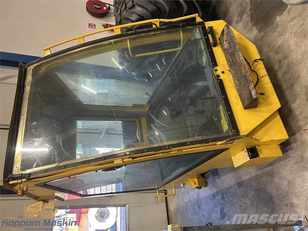 Eco Log 688 Καμπίνες και εσωτερικό