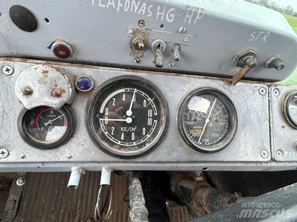 Chtz T150-K Τρακτέρ