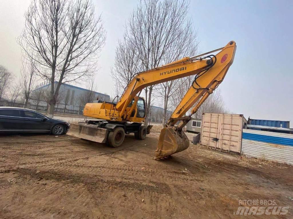 Hyundai R210WD Εκσκαφείς με τροχούς - λάστιχα