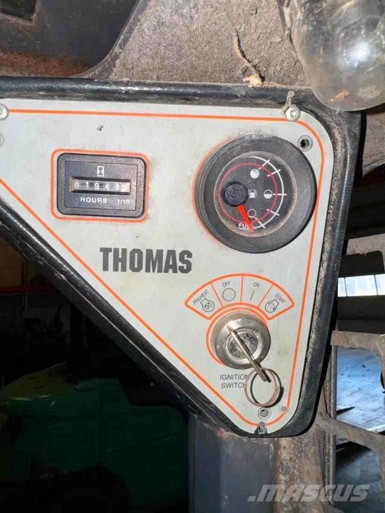 Thomas T153 Φορτωτάκια