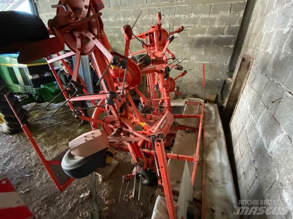 Kuhn Gf7601MH Τσουγκράνες και χορτοξηραντικές μηχανές