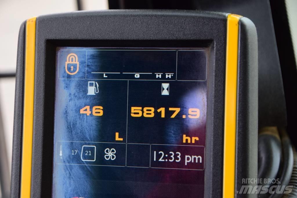 JCB JS131LC PLUS Εκσκαφείς με ερπύστριες