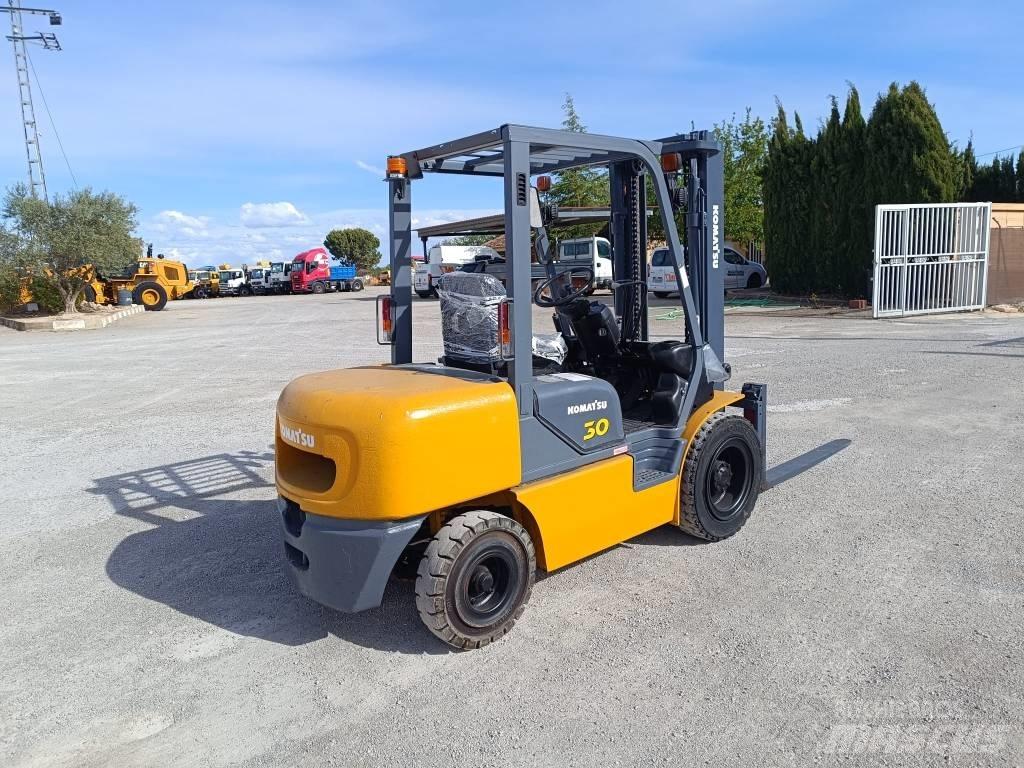 Komatsu FD30T-14 Περονοφόρα ανυψωτικά κλαρκ - άλλα