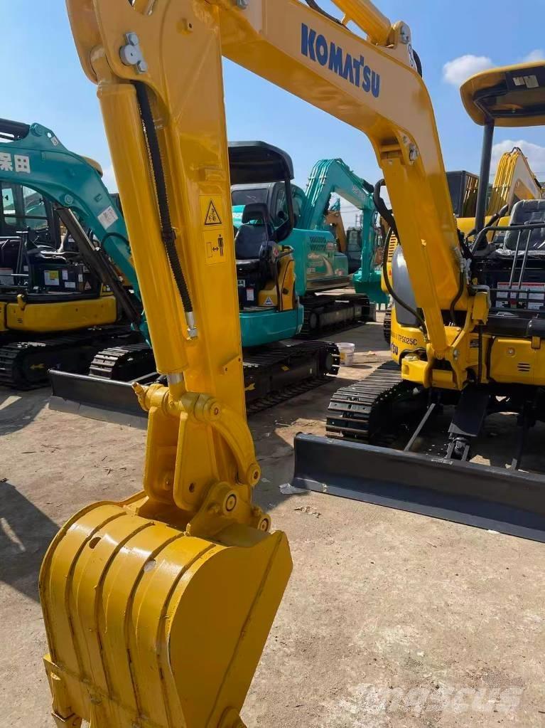 Komatsu PC 35 Εκσκαφάκι (διαβολάκι) < 7t