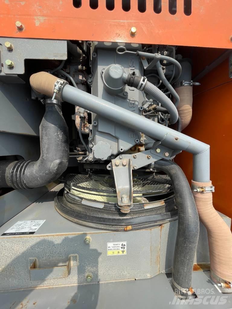 Hitachi ZX 200 Εκσκαφείς με ερπύστριες