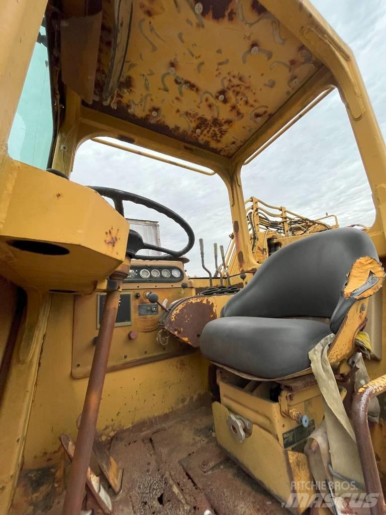 CAT 615 C Αποξέστες δρόμων